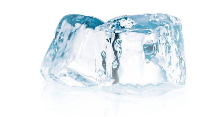 Header-Bild von Eiswürfeln: AS Physio - Kältetherapie
